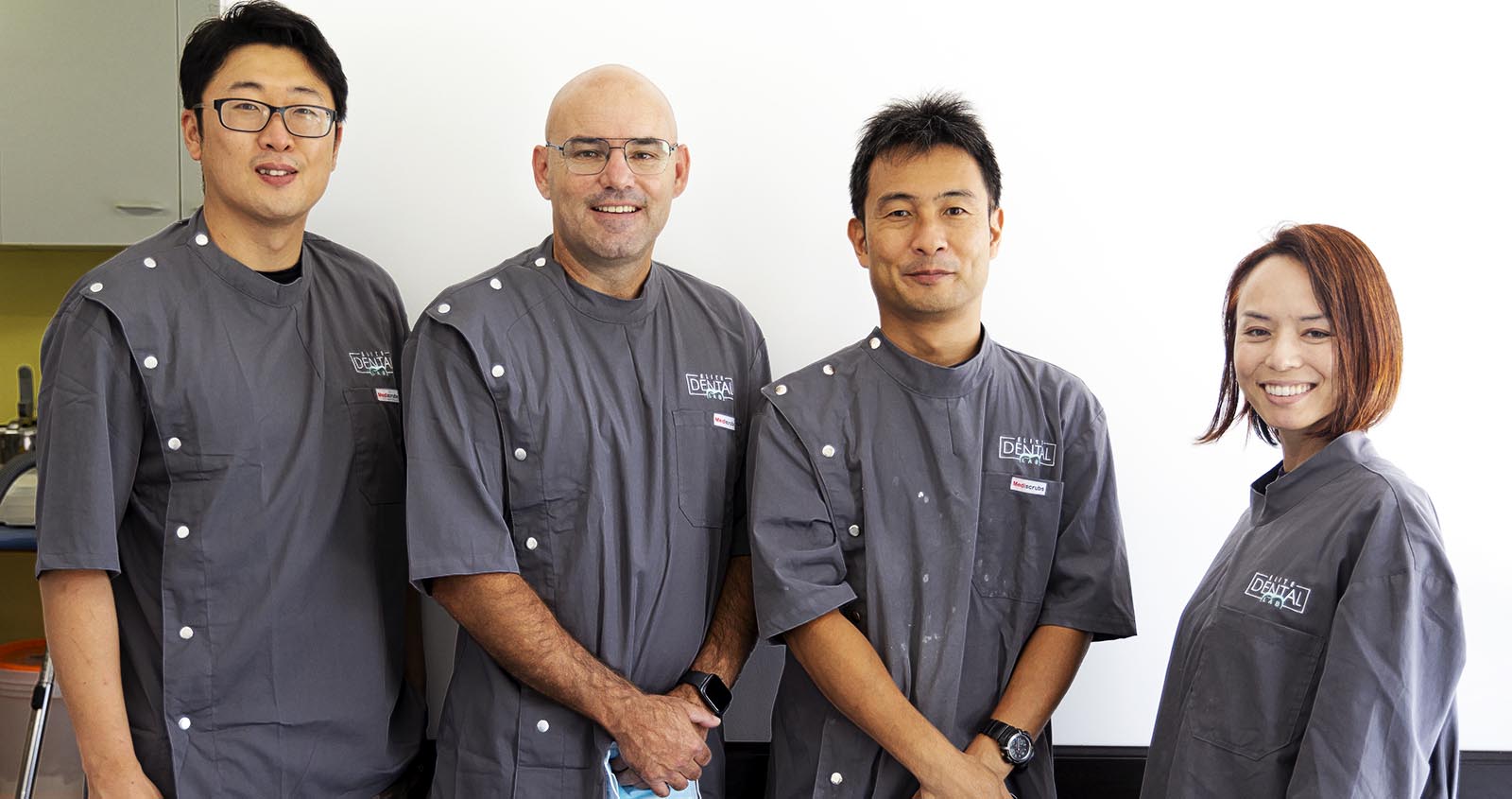 Dental Technicians Gold Coast Dentist Technician on the Gold Coast